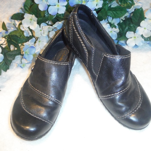 Clarks Shoes - 💋3 for $20💋CLARK BENDABLES 7 1/2